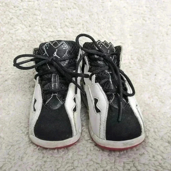 JORDAN Baby  shoes size 5 C in Good used condition - Picture 2 of 7